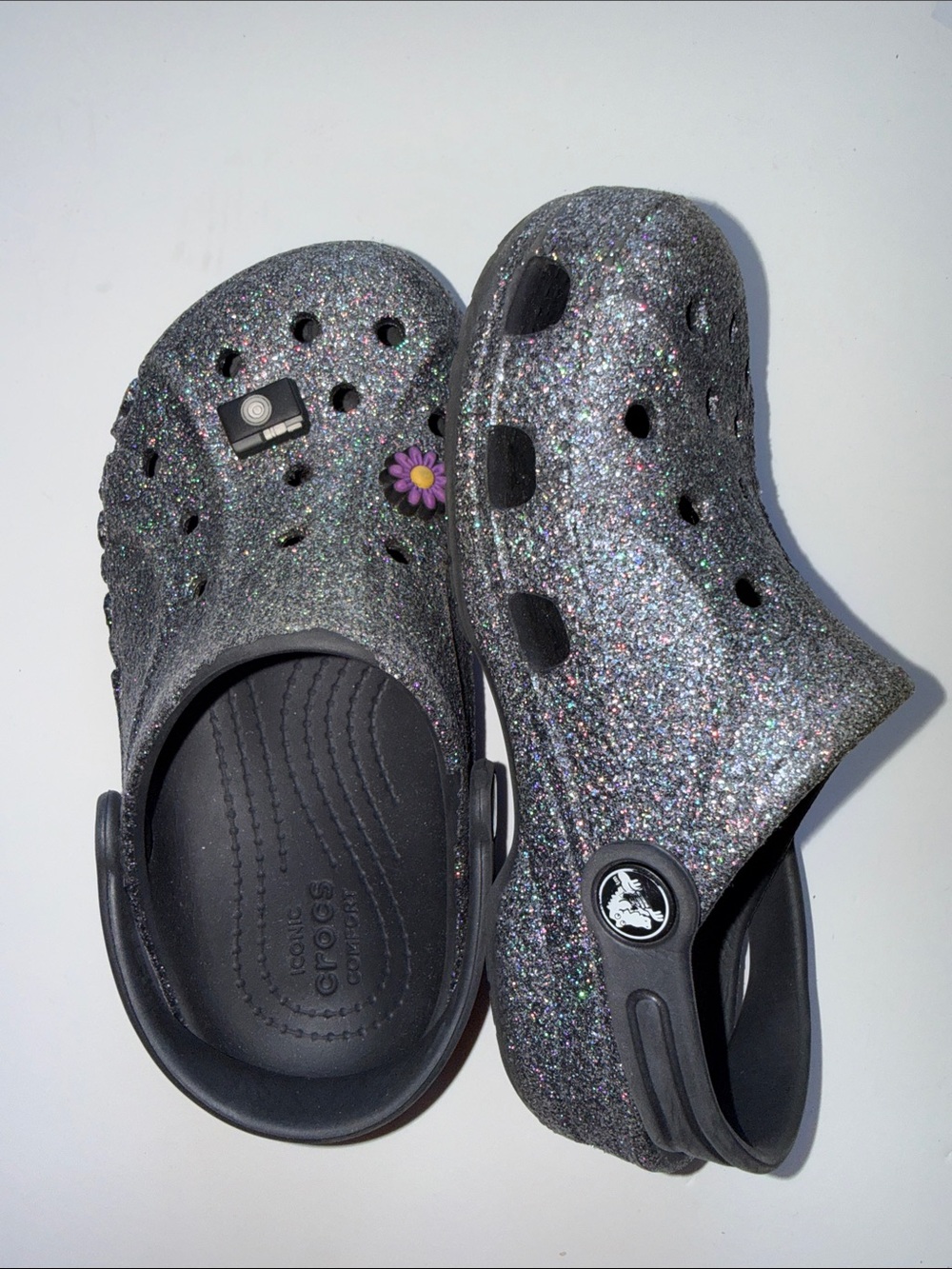 CROCS Kids' Glitter Clogs - Black with Silver Sparkle size J1